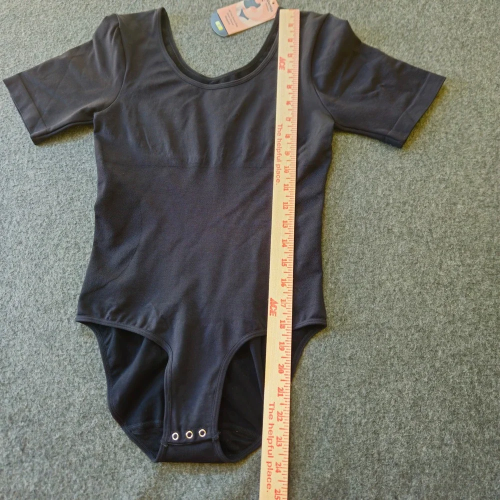 New! Shapermint Bodysuit Womens M Black All Day Every Day Short Sleeve Shapewear